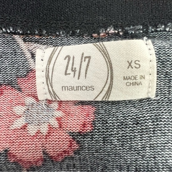 Maurices Women’s Pullover Tops Sz XS Lot/2 Multi Colors Stretch - Picture 11 of 16